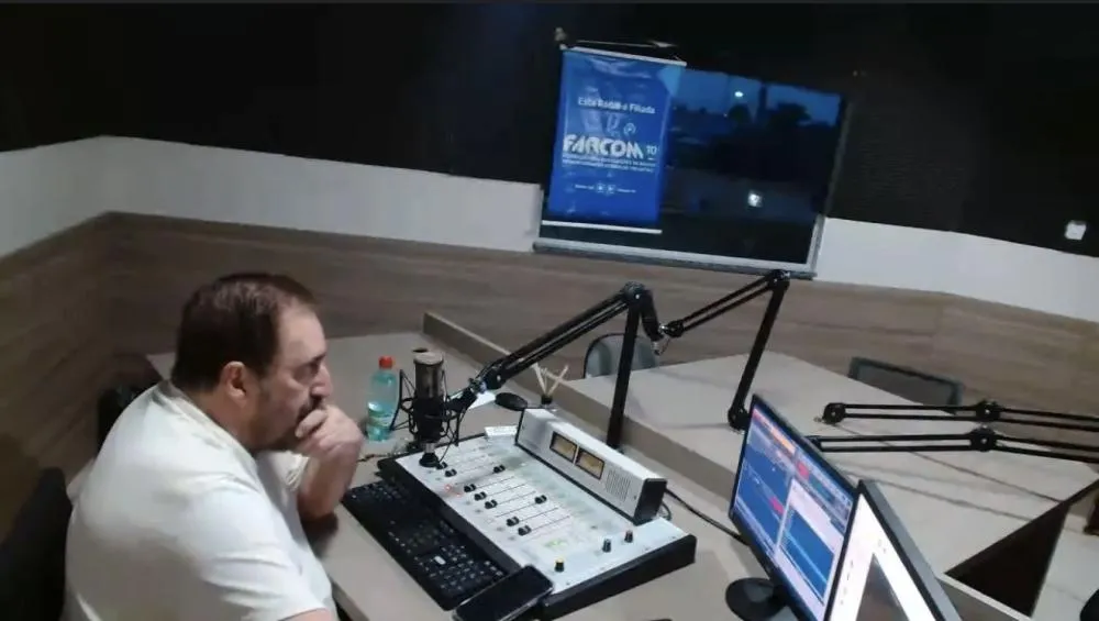 Confira o Programa Tribuna do Povo, transmitido pela Rádio 104,9 FM, nesta segunda-feira, dia 05 de outubro de 2026
